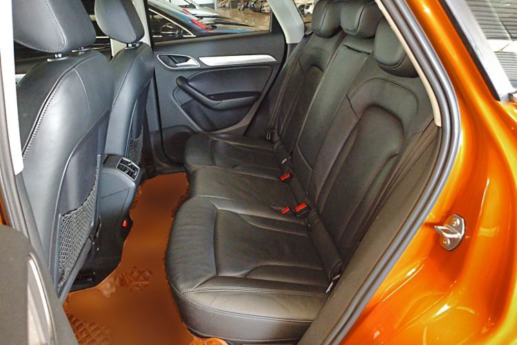 Used Audi Q3 2015 35 TFSI Comfort Model Left Rear Seat