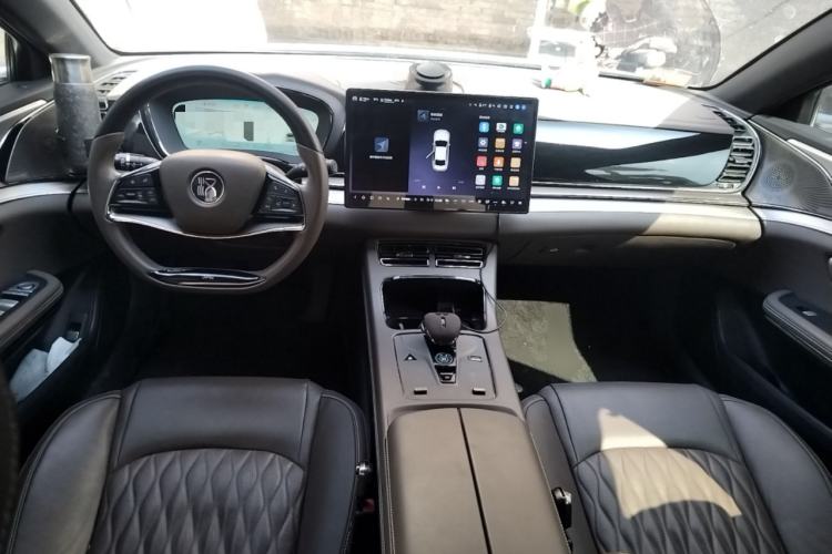 Used BYD Han 2023 DM-i Champion Edition 121KM Prestige Model