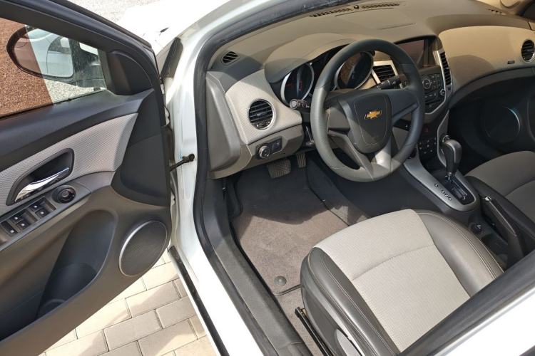 Used Chevrolet Cruze 2013 1.8L SE AT