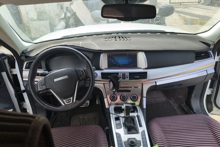 Used Haval H7 2017 Red-Label H7 2.0T Automatic Prestige Model
