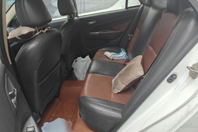 Used BYD F3 2015 Energy-Efficient Model 1.5L Manual Comfort Edition Left Rear Seat