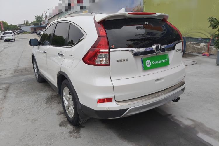 Used Honda CR-V 2015 2.4L two-wheel drive luxury version Exterior 2