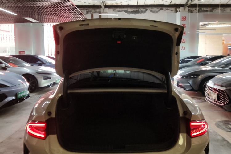 Used Xiaomi Auto SU7 2024 Rear-Drive Ultra-Long Range Advanced Pro-Level Intelligent Driving Version