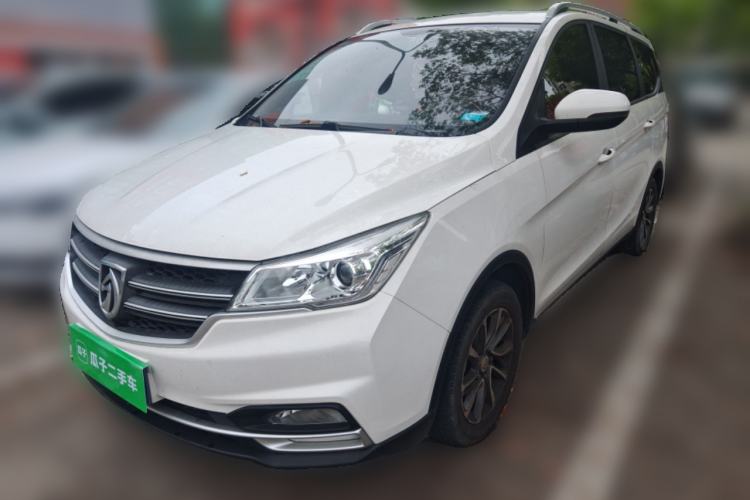 Used Baojun 730 2019 1.5L Manual Fashion Model 7-seater China VI