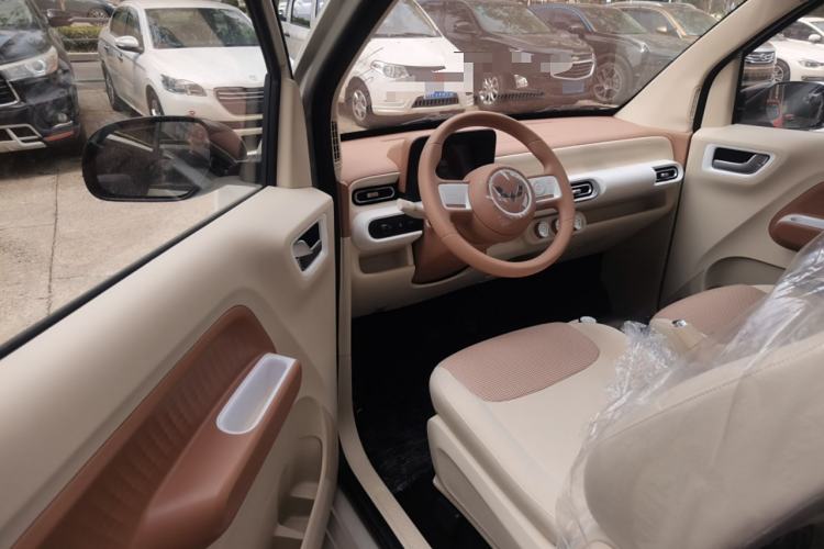 Used Wuling Hongguang MINIEV 2024 3rd Generation 215km Youth Edition