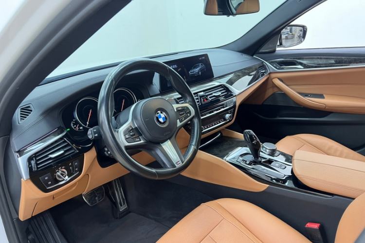 Used BMW 5 Series 2018 530Li Luxury Edition M Sport Package