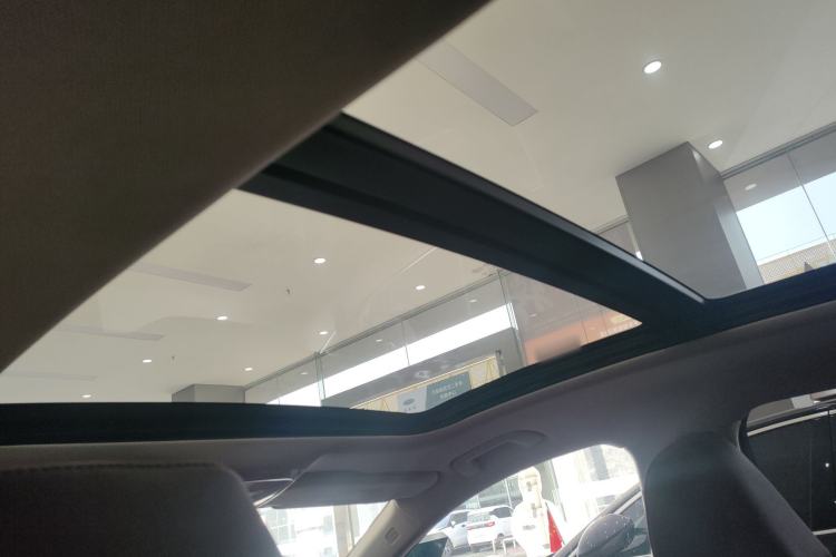 Used Hongqi H5 2023 2.0T Automatic Smart Connect Flagship Edition