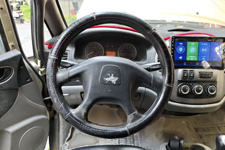 Used FORTHING Lingzhi 2014 M3 1.6L 7-Seater Comfort Model
