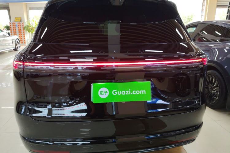 Used Hima AITO M7 2026 Model Range-Extending Ultra All-Wheel Drive 6-Seater Version Rear