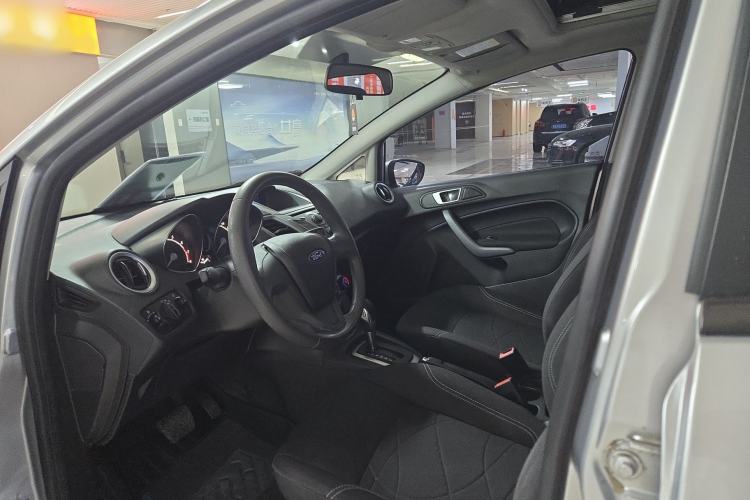 Used Ford Fiesta 2013 Hatchback 1.5L Automatic Prestige Model