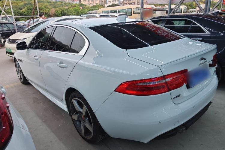 Used Jaguar XE 2018 2.0T 200 PS Two-Wheel-Drive R-Sport Sport Edition
