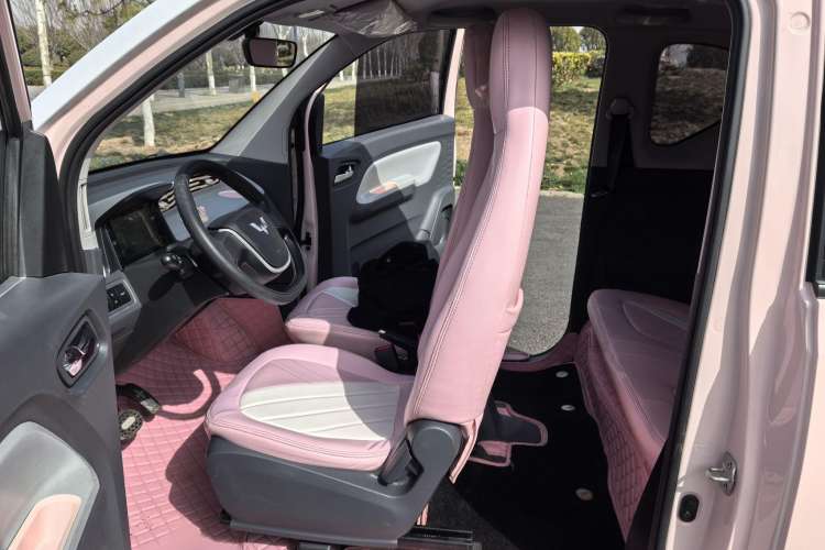 Used Wuling Hongguang MINIEV 2022 Macaron Premium Model – Lithium Iron Phosphate