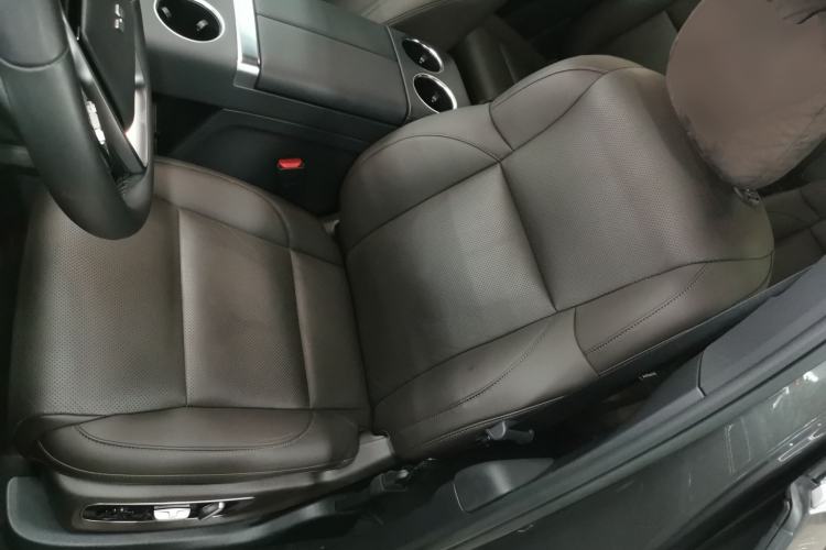 Used Li Auto L8 2023 Pro Model Left Front Seat