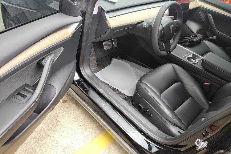 Used Tesla Model 3 2022 Rear-Wheel-Drive Version
