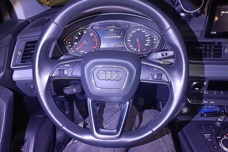 Used Audi Q5L 2020 Revised 40 TFSI Prestige Edition Steering Wheel