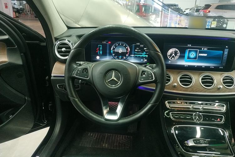 Used Mercedes-Benz E-Class 2016 E 300 L Stylish Model Steering Wheel