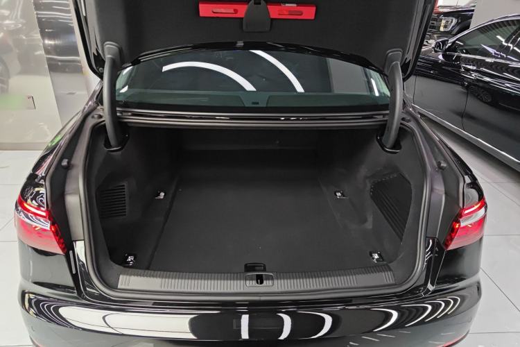 Used Audi A8 2024 A8L 50 TFSI quattro Prestige Edition
