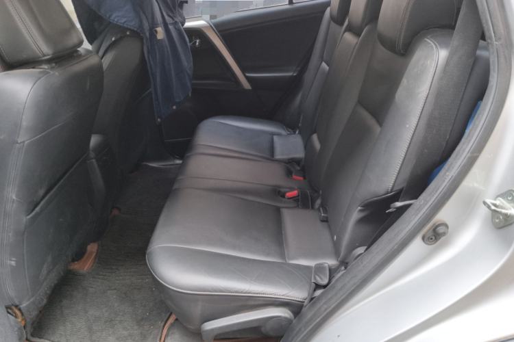 Used Toyota RAV4 2013 2.0L CVT Four-Wheel Drive New Edition Left Rear Seat