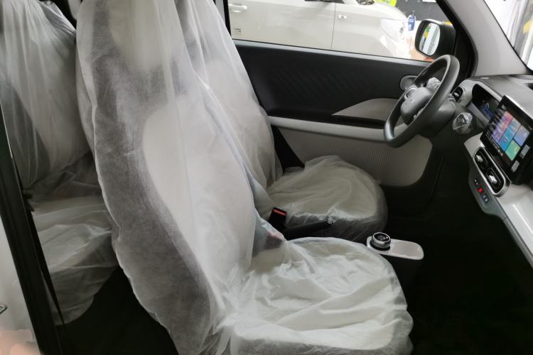 Used Geely Galaxy Panda 2025 210km Panda Rider Right Front Seat