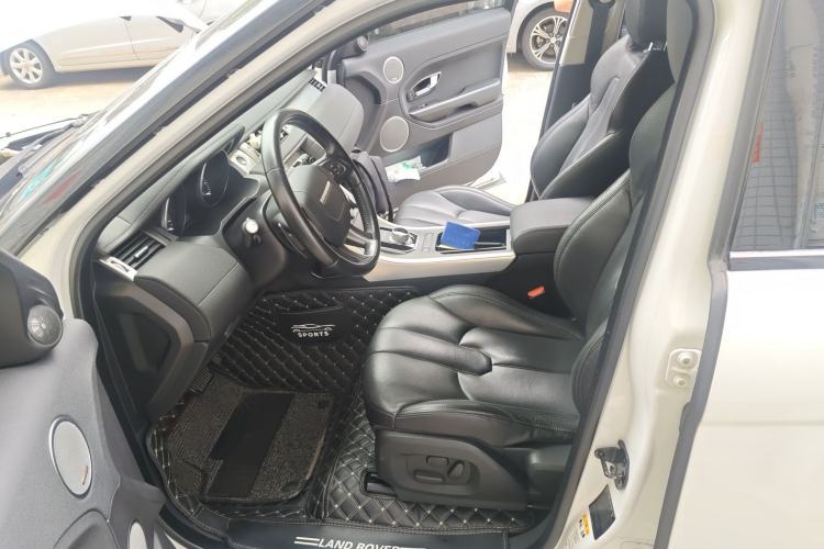 Used Land Rover Range Evoque 2015 2.0T Five-Door Zhiyao Edition Left Front Seat