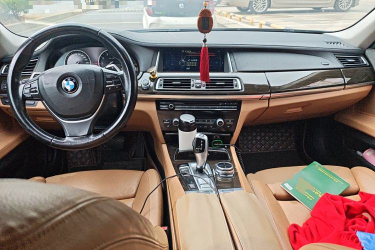 Used BMW 7 Series 2013 740Li Leading Model
