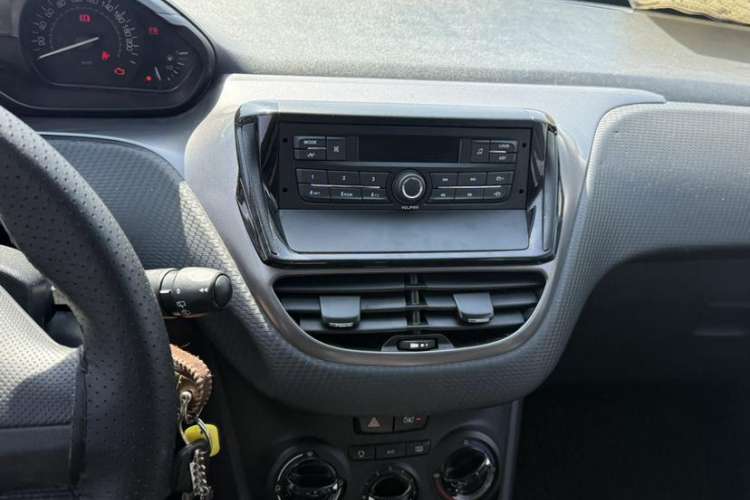 Used Peugeot 2008 2014 1.6L Automatic Trend Edition
