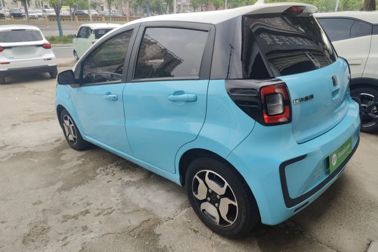 Used SOL E10X 2021 302 km Range Luxury Version 31.4 kWh Rear Left 45 Deg