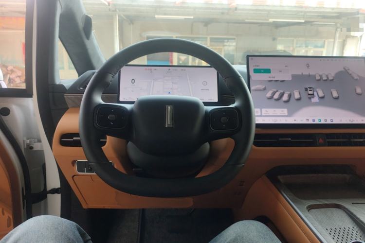 Used Wey Gaoshan 2025 Four-Wheel Drive Alpine 8
