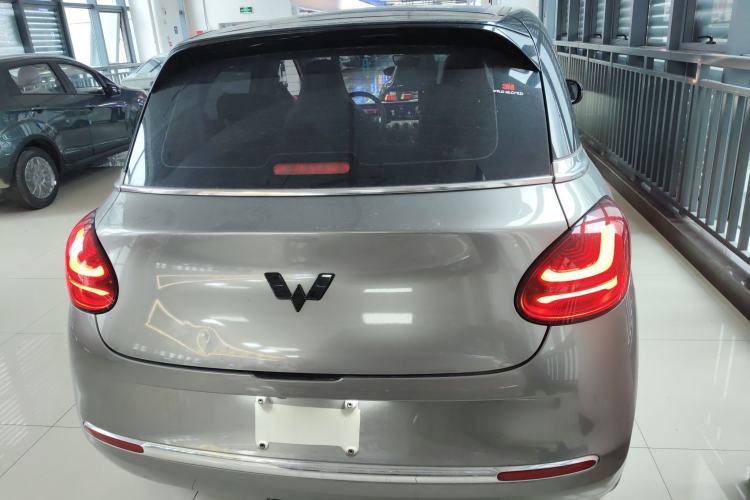 Used Wuling Bingo 2023 410 km Lingxi Deluxe Edition