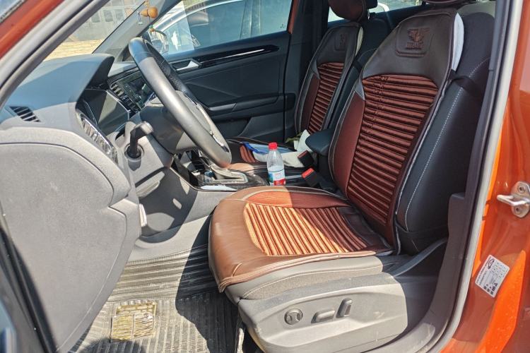 Used Volkswagen T-ROC 2020 280TSI DSG Two-Wheel-Drive Luxury Version
