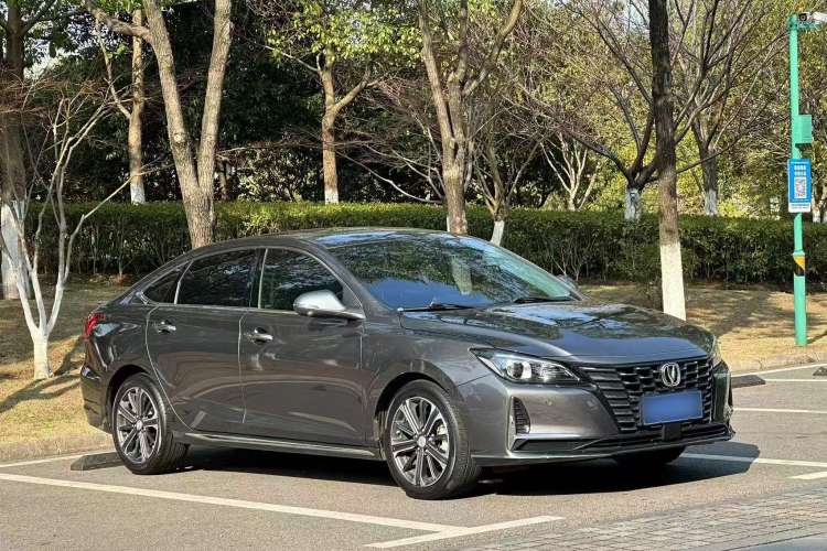 Used Changan Ruicheng CC 2022 Blue Whale Edition 1.5T DCT Luxury Model
