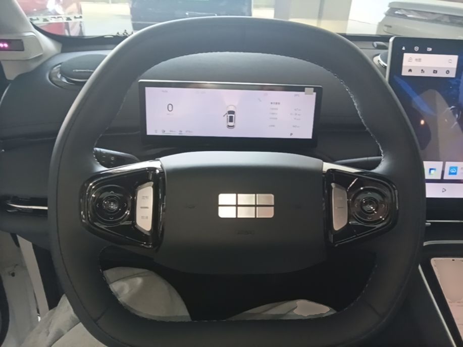 Geely Galaxy Xingjian 7 EM-i 2026 Model 135km Smart Navigation Version — снимка 13