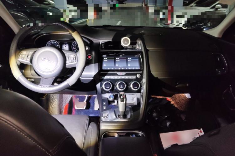Used Jaguar E-PACE 2018 P250 HSE China V Standard Center Console