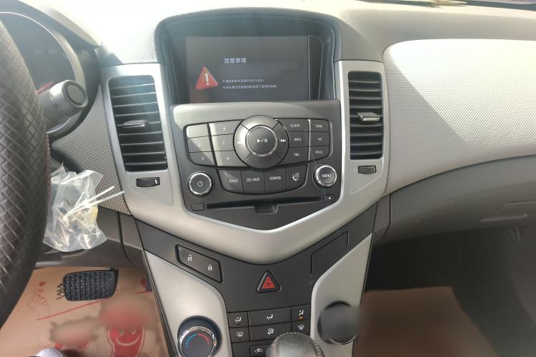 Used Chevrolet Cruze 2013 1.8L SE AT
