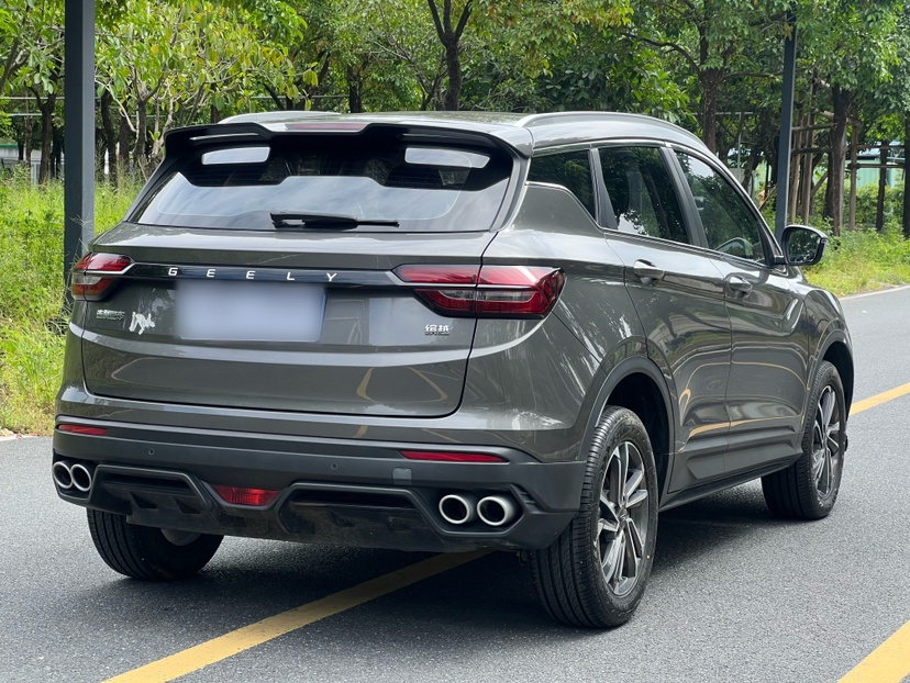 Geely Auto Coolray 2023 1.5T DCT Platinum Edition — снимка 18