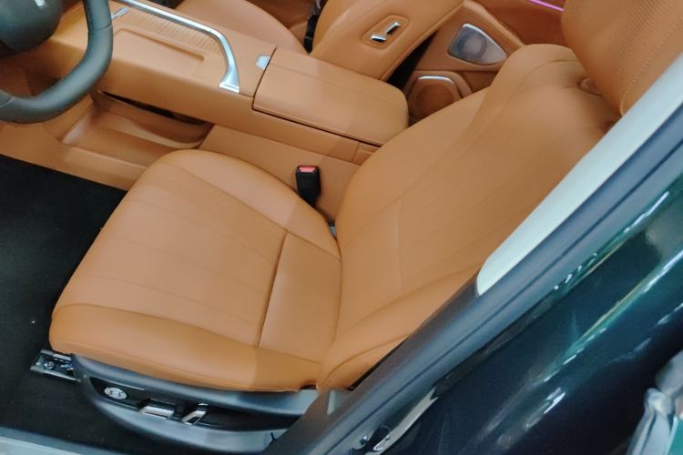 Used Wey Lanshan 2025 Four-Wheel Drive Max
