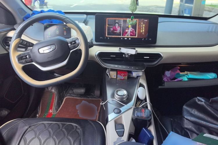 Used Geometry A 2021 Pro Enhanced High-Efficiency Range Version 600KM A600 Asian Games Edition
