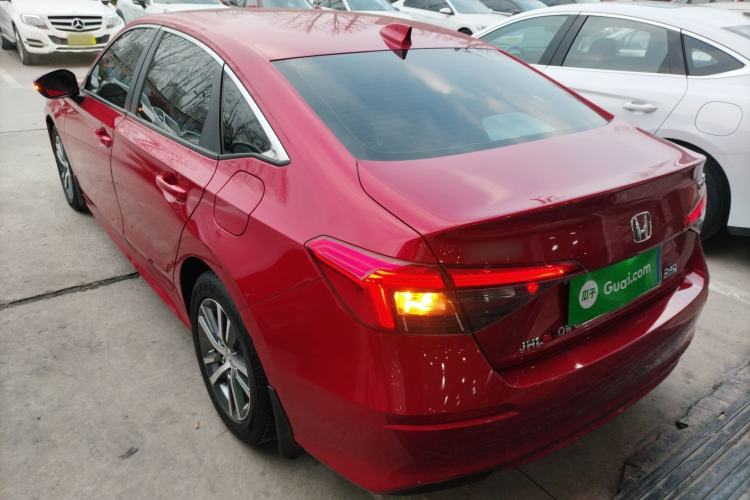 Used Honda Civic 2023 240TURBO CVT Dynamic · Center Stage Special Edition