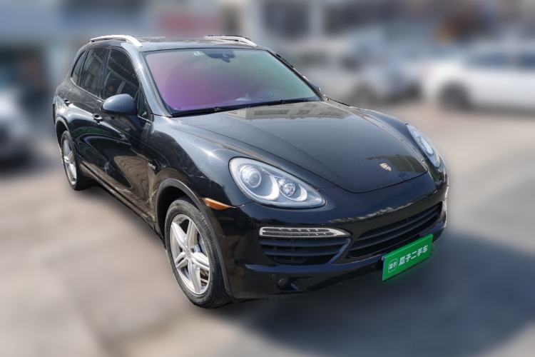 Used Porsche Cayenne 
