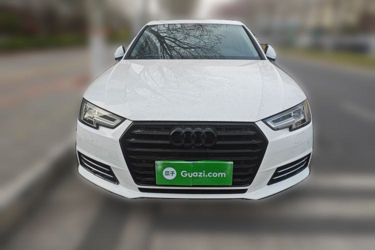 Used Audi A4L 2018 30th Anniversary Edition 40 TFSI Trendy Model