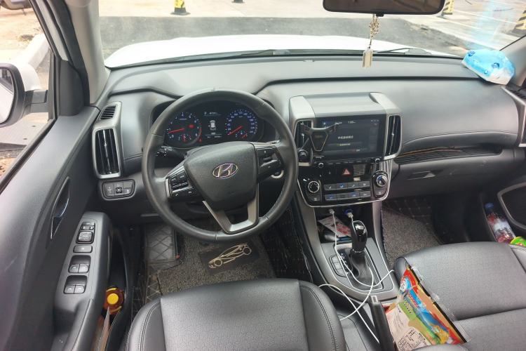 Used Hyundai ix35 2019 2.0L Automatic 2WD Zhiyong·Changxiang Edition China VI Standard Steering Wheel