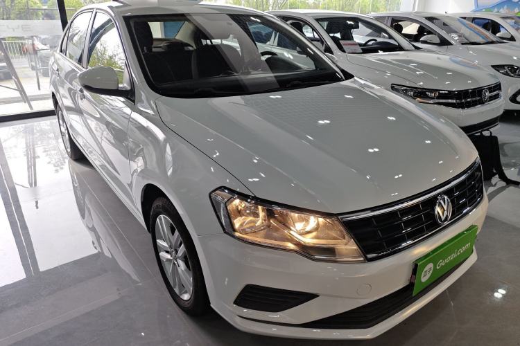 Used Volkswagen Jetta 2019 Dream Edition 1.5L Automatic Fashionable Version Front Right 45 Deg