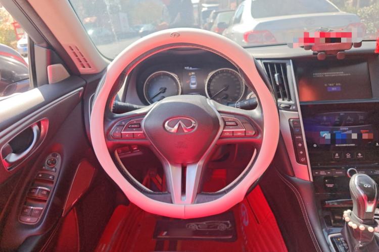 Used Infiniti Q50L 2018 2.0T Enjoyment Edition China V standard Steering Wheel