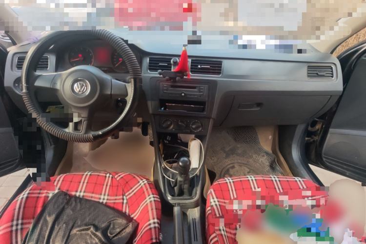 Used Volkswagen Santana 2013 1.6L Manual Fashion Edition
