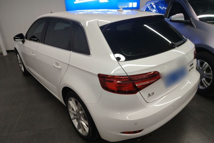 Used Audi A3 2018 30th Anniversary Edition Sportback 35 TFSI Ambition Model
