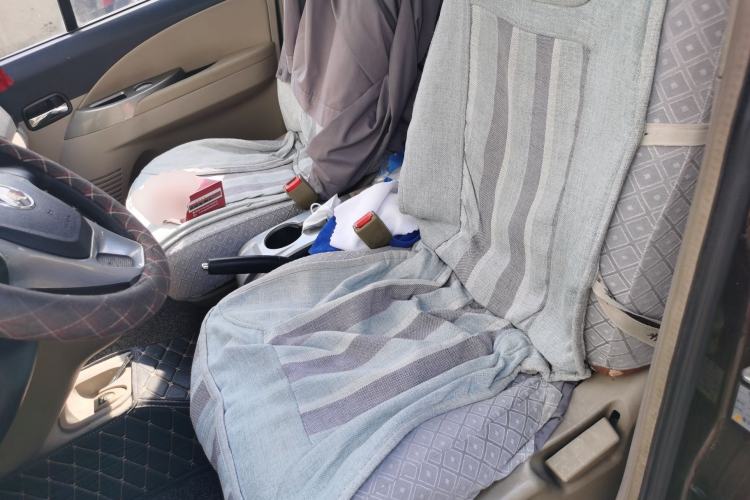 Used FORTHING Joyear SUV 2012 1.6L Luxury Model
