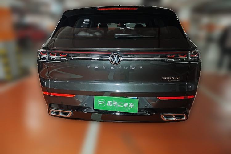 Used Volkswagen Tavendor 2024 380TSI All-Wheel-Drive R-Line Cruise Premium Edition Rear