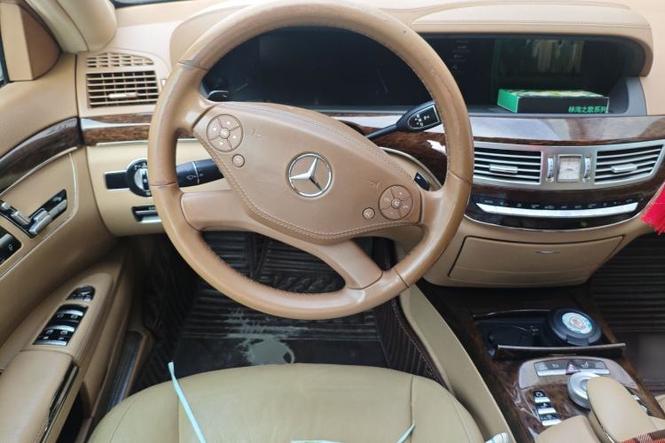 Used Mercedes-Benz S-Class 2012 S 300 L Prestige Grand Edition Steering Wheel