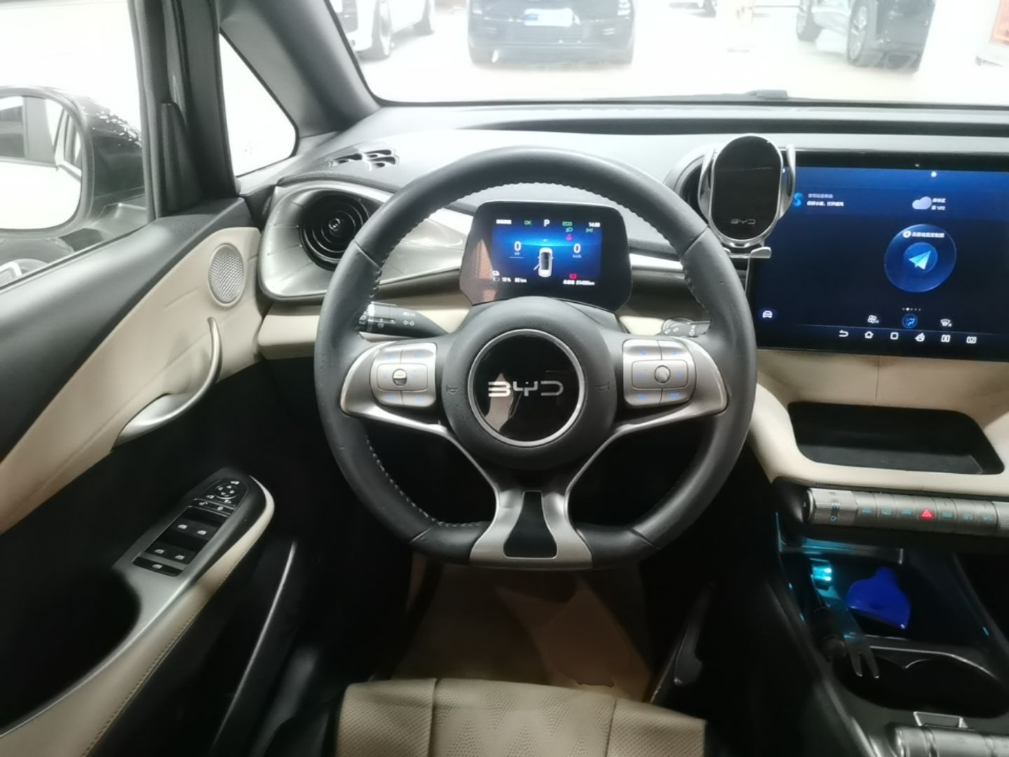 BYD Dolphin 2024 Honor Edition 420km Fashion Version — снимка 13