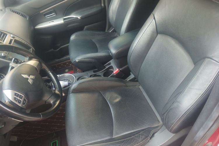 Used Mitsubishi ASX 2013 2.0L CVT Two-Wheel Drive Luxury Edition